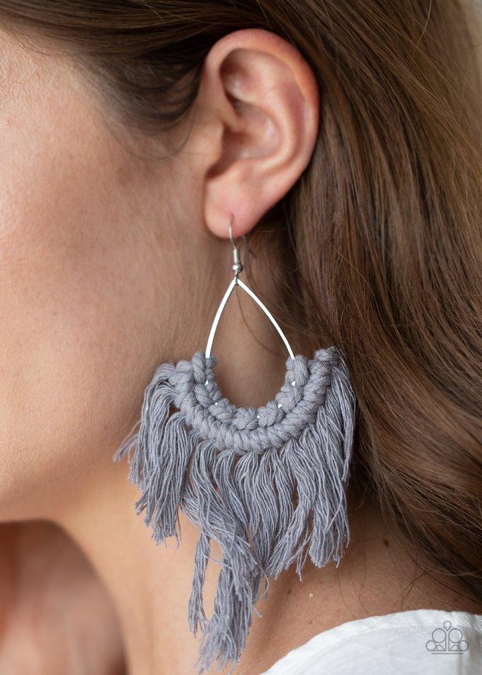 Wanna Piece of MACRAME Silver / White